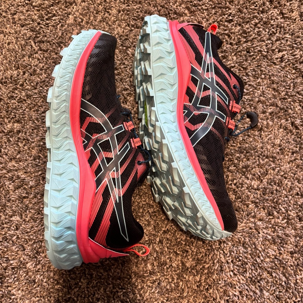 ASICS TRABUCO Max Trail Running Shoes Size 9 - Picture 2 of 7